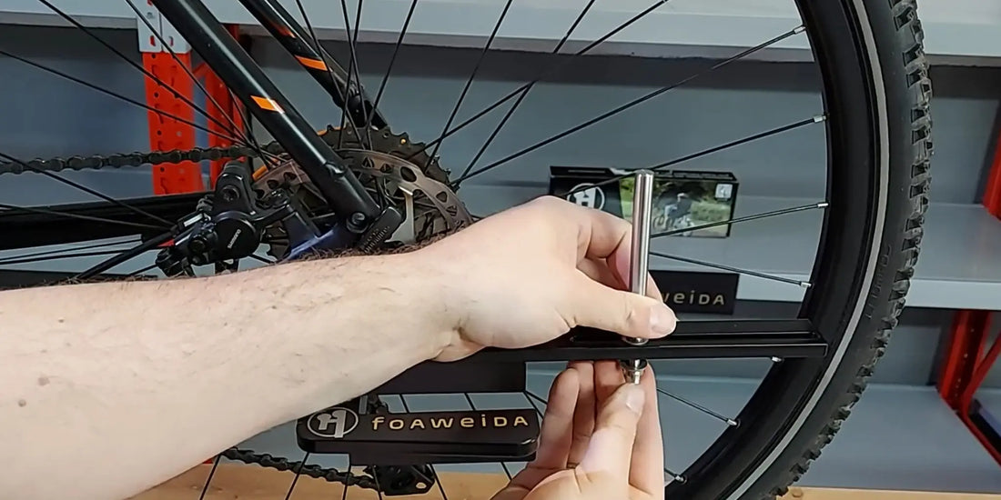 Die optimale Positionierung des Foaweida Pin im Langloch des Foaweida Mitnehmsystems garantiert eine stabile Festlegung.