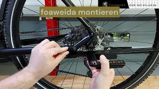 Video laden: Montagevideo mit Schritt für Schritt Anleitung zur Anbringung deines foaweida an der Kettenstrebenaufnahme.